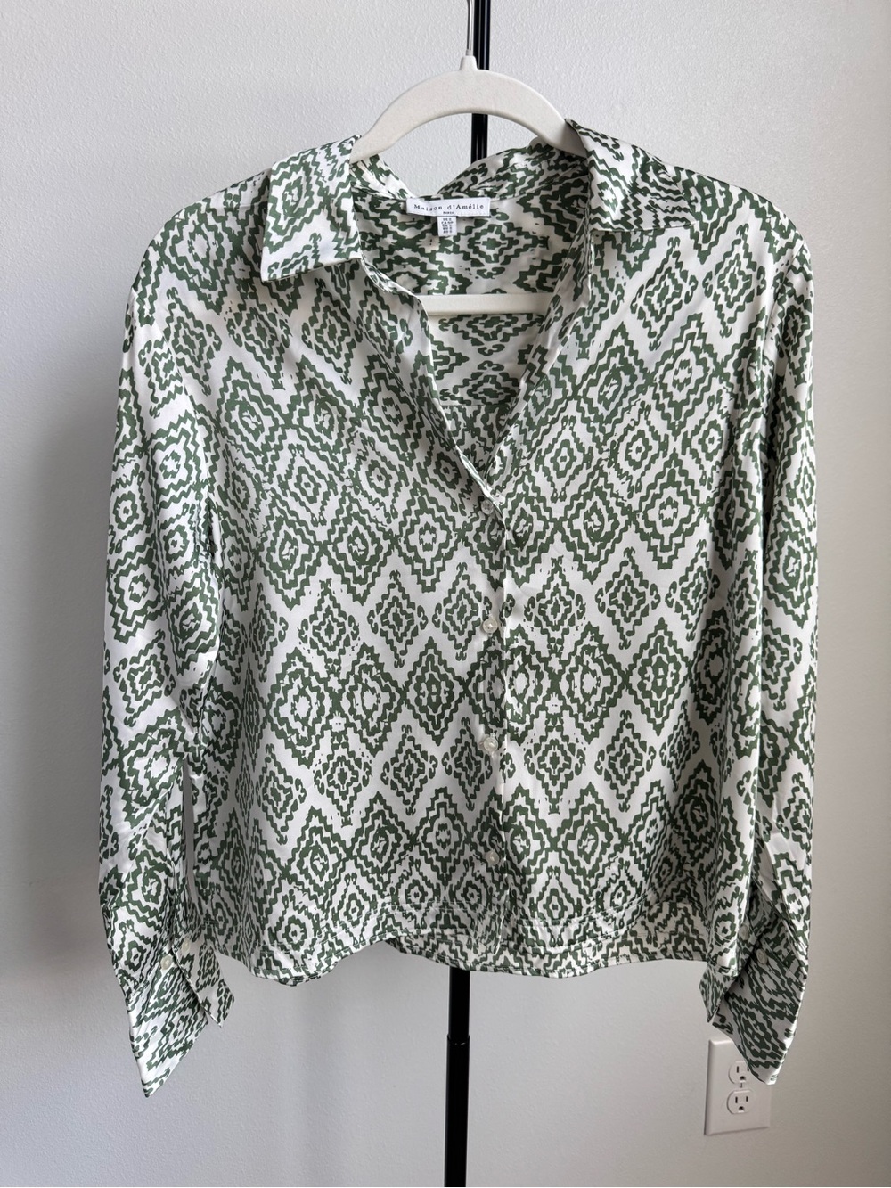 Maison d'Amélie Paris Green White Geometric Ikat Print Silky Button Down Shirt S